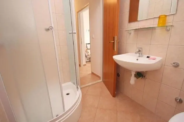 Apart Daire (Brane - 100m from the beach - A1 Ana )