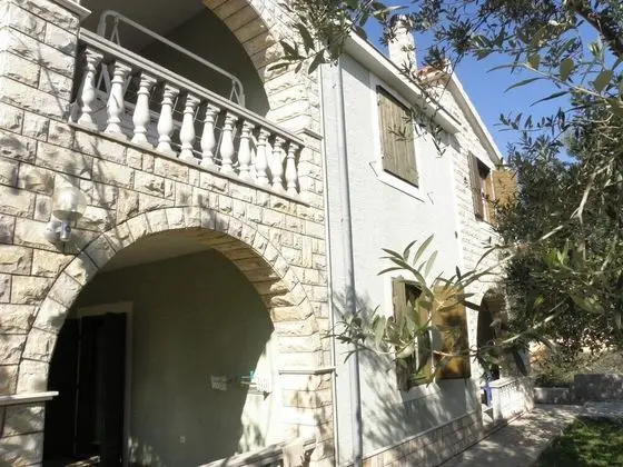 Apart Daire (Brane - 180m to the sea - A1(3+1))