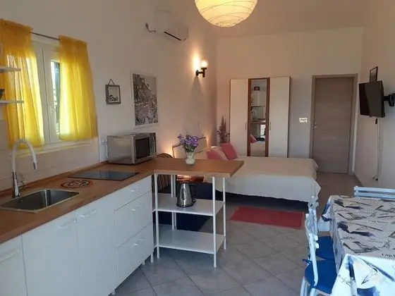 Stüdyo (Brane - charming and close to the sea)