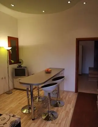 Apart Daire (Brane - free parking - A2 Aleksandar()