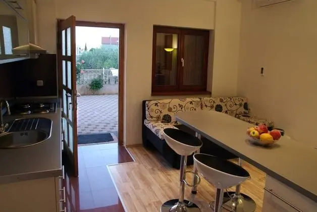 Apart Daire (Brane - free parking - A2 Aleksandar()