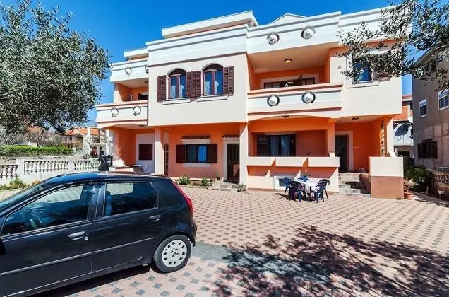 Apart Daire (Brane - free parking - A2 Aleksandar()