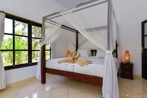 Family Villa, 4 Yatak Odası, Kişiye Özel Havuzlu, Deniz Manzaralı