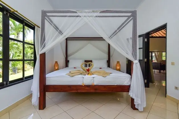 Family Villa, 4 Yatak Odası, Kişiye Özel Havuzlu, Deniz Manzaralı