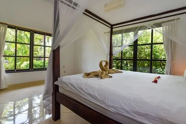 Family Villa, 4 Yatak Odası, Kişiye Özel Havuzlu, Deniz Manzaralı