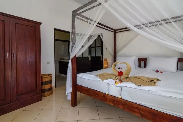 Family Villa, 4 Yatak Odası, Kişiye Özel Havuzlu, Deniz Manzaralı