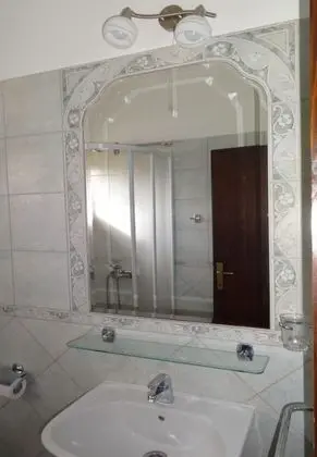 Apart Daire (Branka - 30 m from beach - A1 zeleni()