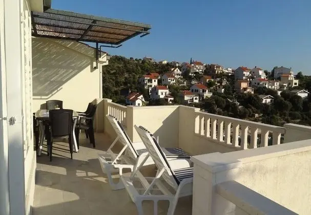 Apart Daire (Branka - 30 m from beach - A2 žuti(4)