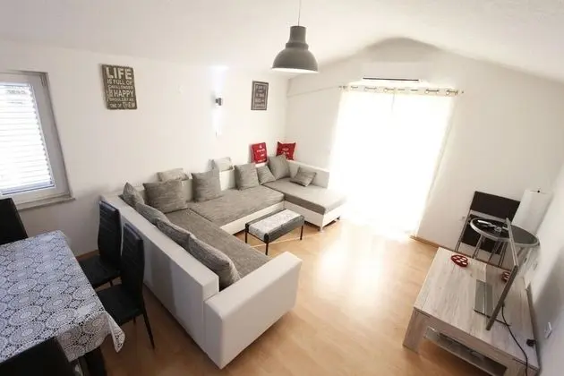 Apart Daire (Branko - A1(5+1))
