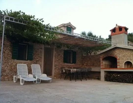 Ev (Branko - large terrace - H(2))