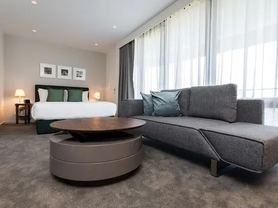 Deluxe Stüdyo Süit, Balkon