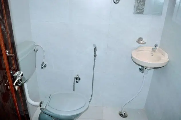Deluxe Tek Büyük Yataklı Oda, 1 Çift Kişilik Yatak, Engellilere Uygun, Şehir Manzaralı