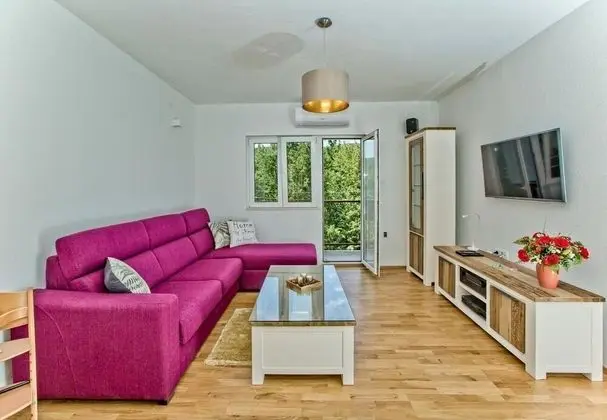 Ev (Brapa - open swimming pool - H(4+2))