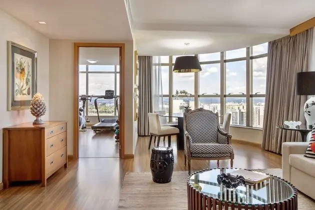 Çatı Katı Süiti (Penthouse) (Suite)