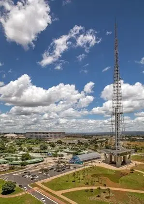 Premium Oda (Queen, TV Tower View, 4AD)