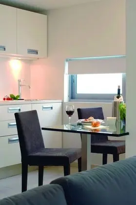 Senior Süit
