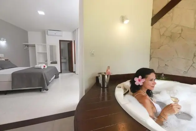 Premium Tek Büyük Yataklı Oda