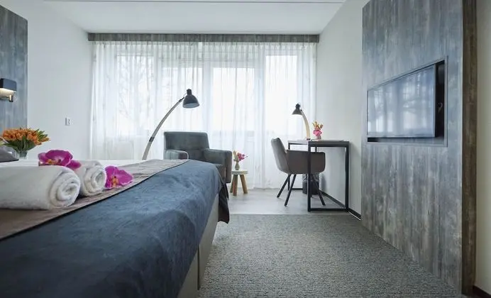 Standard Tek Büyük veya İki Ayrı Yataklı Oda, Balkon