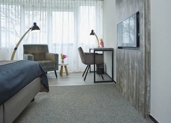 Standard Tek Büyük veya İki Ayrı Yataklı Oda, Balkon