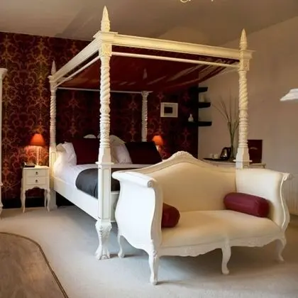 Honeymoon Tek Büyük Yataklı Oda