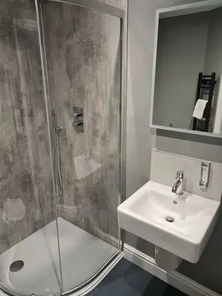 Basic Tek Büyük Yataklı Oda, Dağ Manzaralı