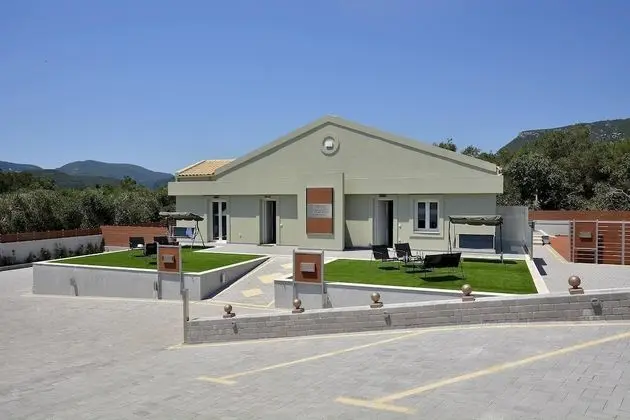 Villa, 1 Büyük (Queen) Boy Yatak ve Çekyat