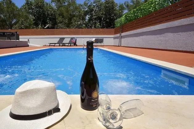 Villa, Birden Çok Yatak