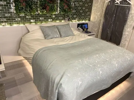 Design Tek Büyük Yataklı Oda