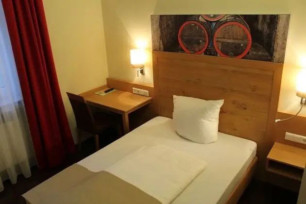 Comfort Tek Kişilik Oda