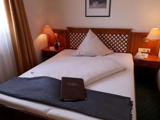 Tek Kişilik Oda (Landhaus)