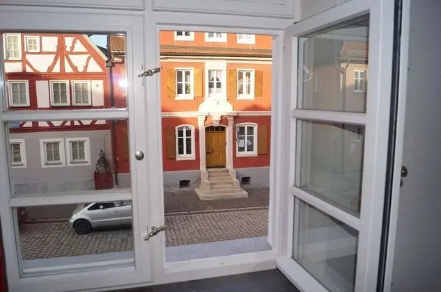 Apart Daire, Şehir Manzaralı (11)