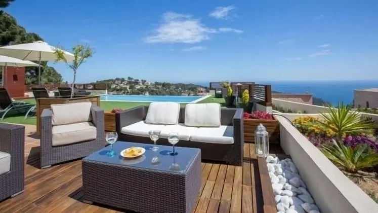 Villa, 3 Yatak Odası, Kişiye Özel Havuzlu, Deniz Manzaralı