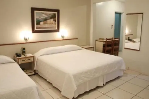 Standard Üç Kişilik Oda