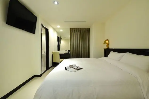 Luxury Tek Büyük Yataklı Oda