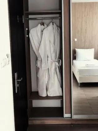 Junior Süit, Balkon, Kısmi Deniz Manzaralı (Triple)