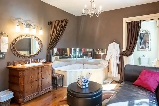 Belle Suite
