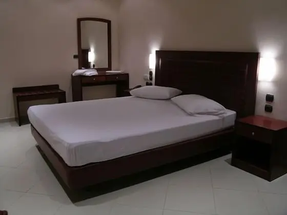 Classic Tek Büyük Yataklı Oda, 1 Büyük (Queen) Boy Yatak