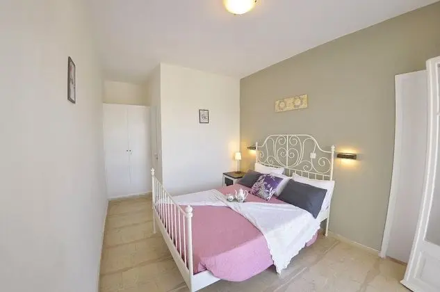 Deluxe Apart Daire, Bahçe Manzaralı