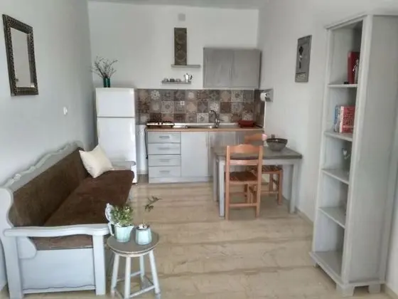 Deluxe Apart Daire, Bahçe Manzaralı