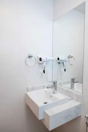 Ortak Ranzalı Oda, Sadece kadınlar için, Özel Banyo