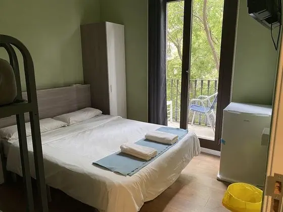 Family Oda (with private external bathroom)