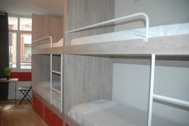 Ortak Ranzalı Oda, Karma Ranzalı Oda (1 bed in a 14-Bed Dormitory Room)