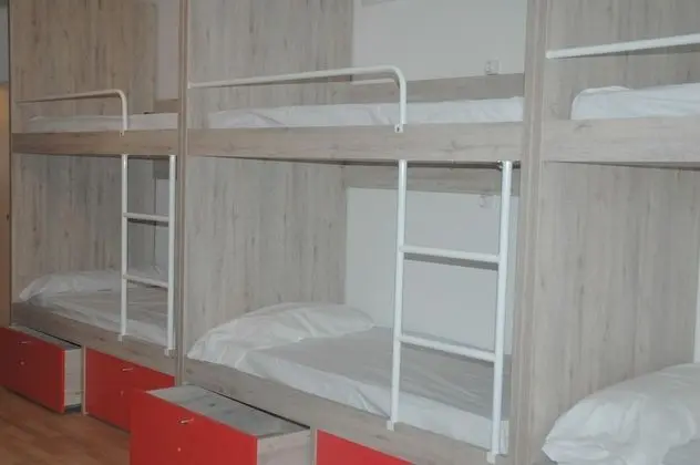 Ortak Ranzalı Oda, Karma Ranzalı Oda (1 bed in a 14-Bed Dormitory Room)