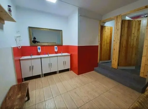 Ortak Ranzalı Oda, Karma Ranzalı Oda (1 bed in a 14-Bed Dormitory Room)