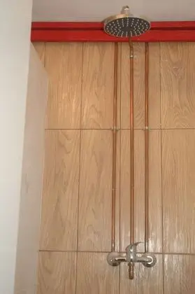 Ortak Ranzalı Oda, Karma Ranzalı Oda (1 bed in a 14-Bed Dormitory Room)