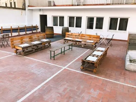 Ortak Ranzalı Oda, Karma Ranzalı Oda (1 bed in a 14-Bed Dormitory Room)