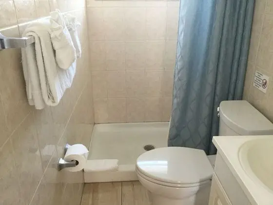 Standard Oda, 1 Büyük (Queen) Boy Yatak