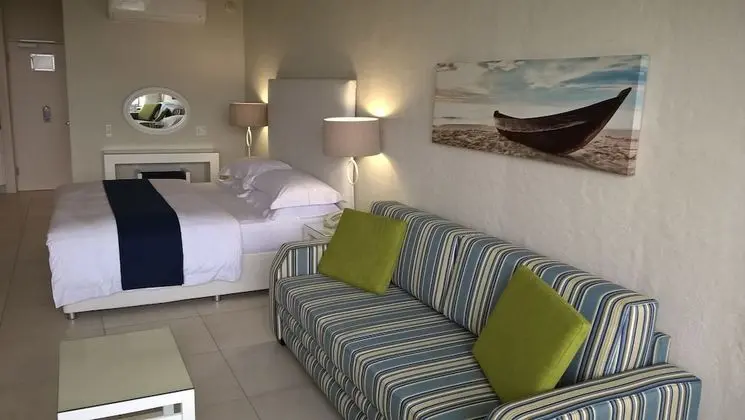414 Luxury Studio Apartment
