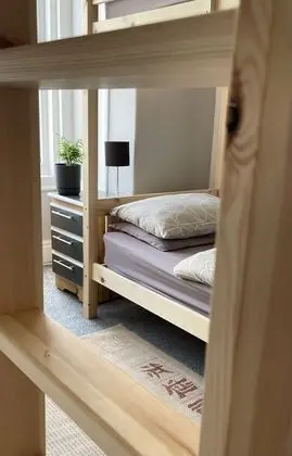 Dört Kişilik Oda, Ortak Banyo (2 sets of bunk beds)