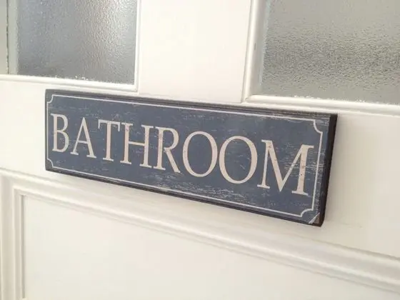 Tek Büyük Yataklı Oda, Ortak Banyo